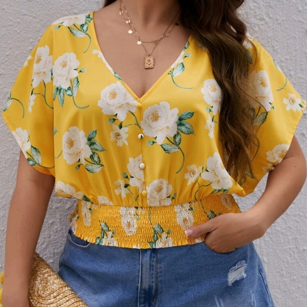 SHEIN VCAY Plus Floral Print Batwing Sleeve Blouse
